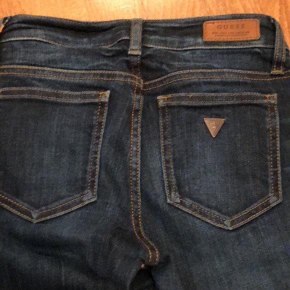 Guess Jean - Picture 6 of 7